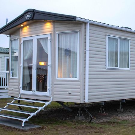 Eagle'S Den Caravan Lossiemouth Exterior photo
