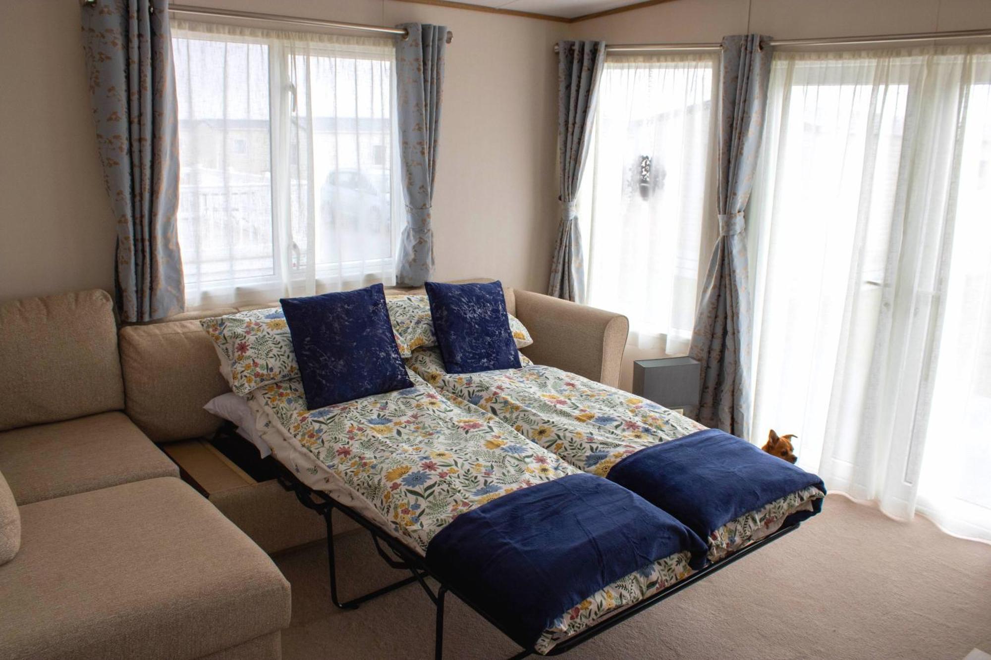 Eagle'S Den Caravan Lossiemouth Exterior photo